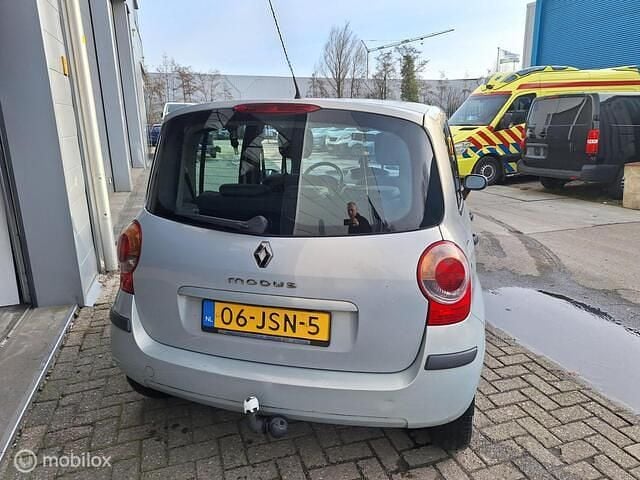 Occasion Renault Modus Authentique 75 PK (55 kW) 2006 Grijs MPV