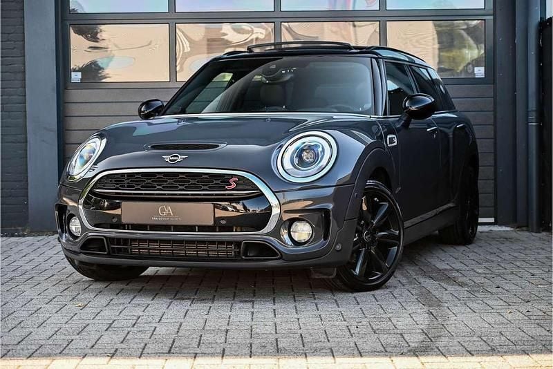 Grijs Gebruikt 2019 Mini Cooper S Clubman Stationwagen | € 25.900 (Eerlijke prijs) - Afbeelding 1/4