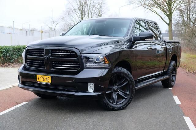 Zwart Gebruikt 2018 Dodge Ram Pickup | € 29.999 (Super prijs) - Afbeelding 1/4