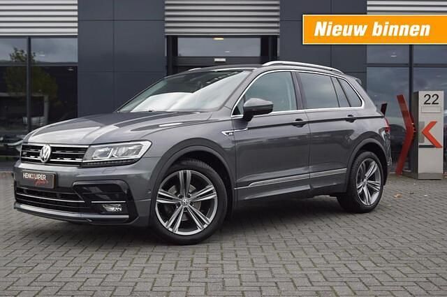 Grijs Gebruikt 2019 VW Tiguan R-line SUV | € 25.950 (Eerlijke prijs) - Afbeelding 1/4