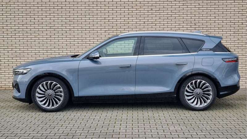 Occasion Voyah Free 359 kW (489 PK) 2024 Grijs SUV