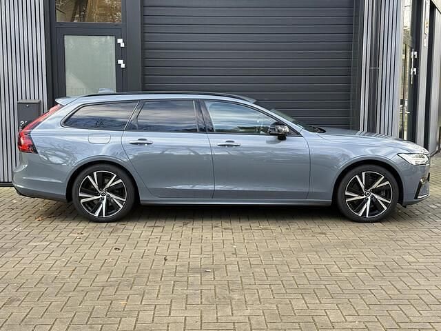 Occasion Volvo V90 Plus 350 PK (257 kW) 2023 Grijs Stationwagen