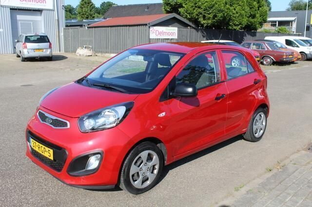 Rood Gebruikt 2011 Kia Picanto Hatchback | € 4.750 (Eerlijke prijs) - Afbeelding 1/4