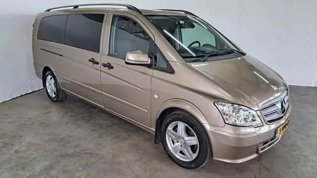 Beige Gebruikt 2011 Mercedes Vito MPV | € 13.250 - Afbeelding 1/4