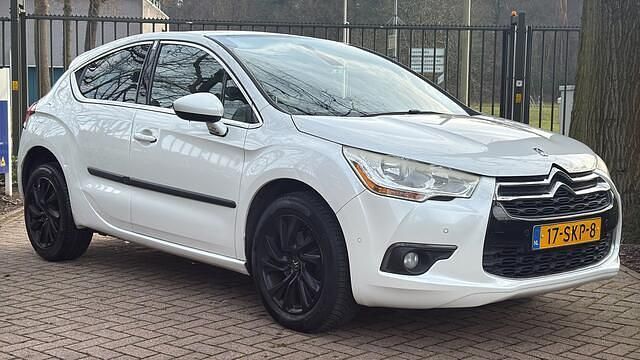 Occasion Citroën DS4 So Chic 156 PK (114 kW) 2011 Wit Hatchback