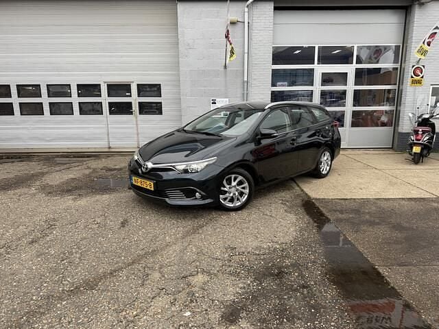 Grijs Gebruikt 2017 Toyota Auris Stationwagen | € 11.000 (Super prijs) - Afbeelding 1/4
