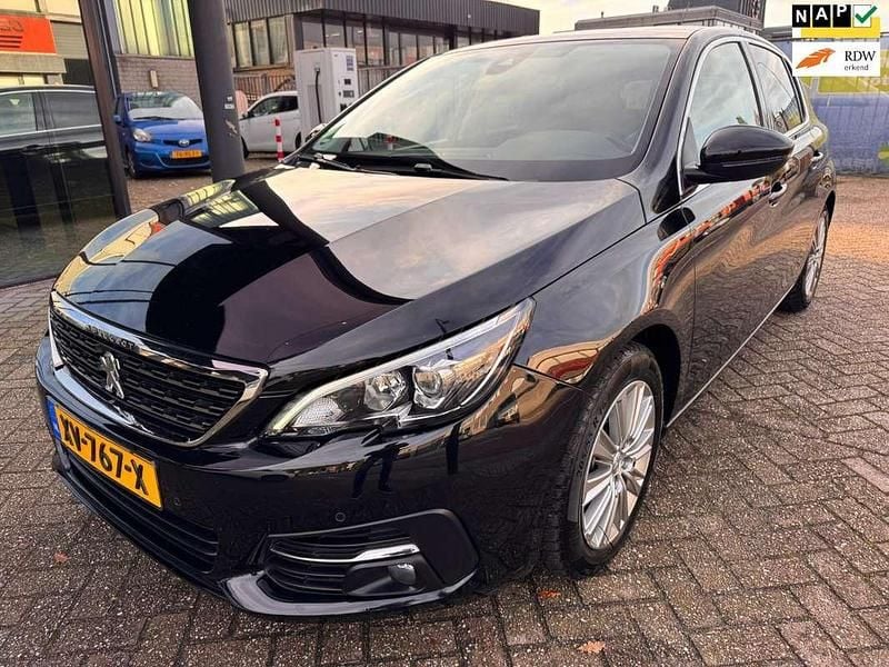 Zwart Gebruikt 2019 Peugeot 308 Premium Hatchback | € 9.950 (Goede deal) - Afbeelding 1/4