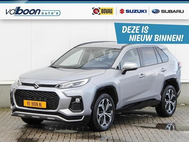 Grijs Occasion 2023 Suzuki Across Style SUV | € 38.750 (Eerlijke prijs) - Afbeelding 1/4