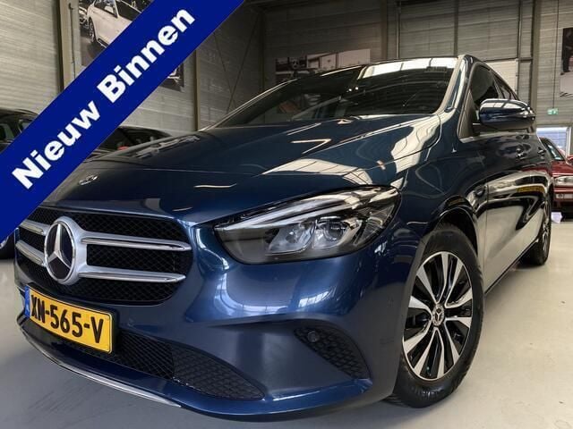 Blauw Gebruikt 2019 Mercedes B180 Business MPV | € 23.750 (Super prijs) - Afbeelding 1/4