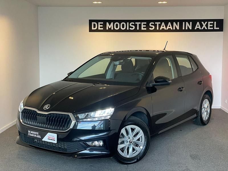 Zwart Occasion 2024 Skoda Fabia Business Line Hatchback | € 21.950 (Eerlijke prijs) - Afbeelding 1/3