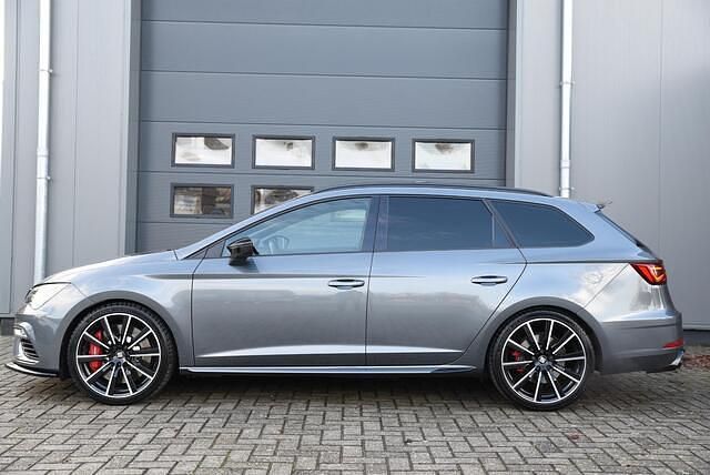 Occasion Seat Leon ST CUPRA 301 PK (221 kW) 2017 Grijs Stationwagen