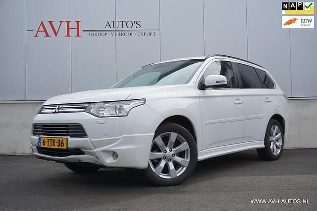 Occasion Mitsubishi Outlander Instyle 121 PK (88 kW) 2014 Wit SUV