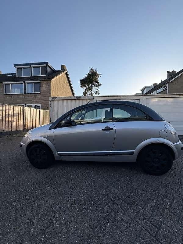 Grijs Gebruikt 2004 Citroën C3 Hatchback | € 600 (Super prijs) - Afbeelding 1/4
