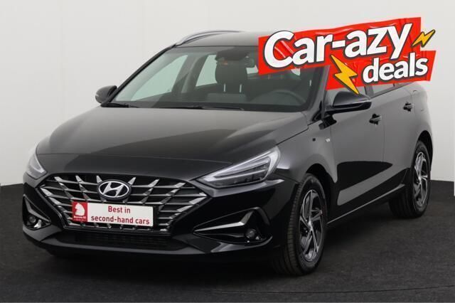 Zwart Nieuw 2024 Hyundai i30 Comfort Stationwagen | € 22.395 (Super prijs) - Afbeelding 1/4