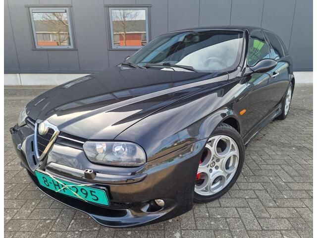 Zwart, metallic lak Gebruikt 2003 Alfa Romeo 156 GTA Stationwagen | € 19.750 - Afbeelding 1/4
