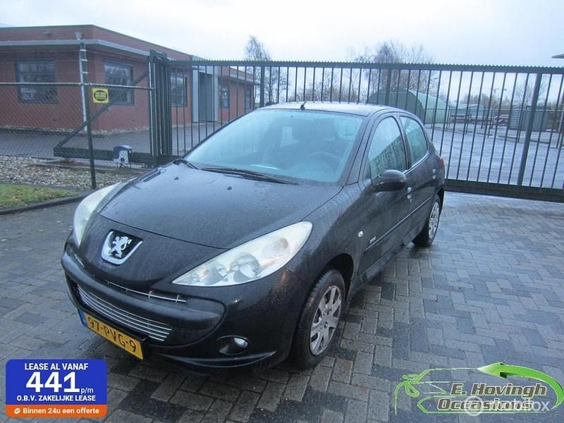 Zwart Gebruikt 2011 Peugeot 206 Hatchback | € 2.750 (Eerlijke prijs) - Afbeelding 1/4