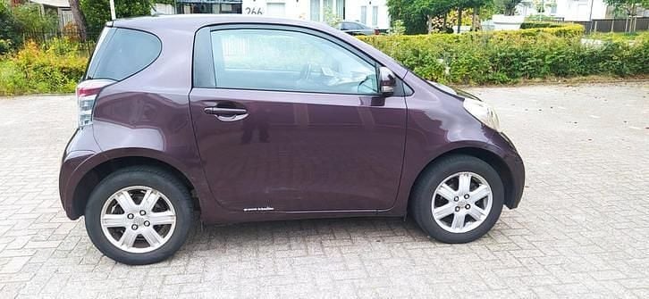 Gebruikt 2009 Toyota iQ Hatchback | € 2.250 (Super prijs) - Afbeelding 1/4