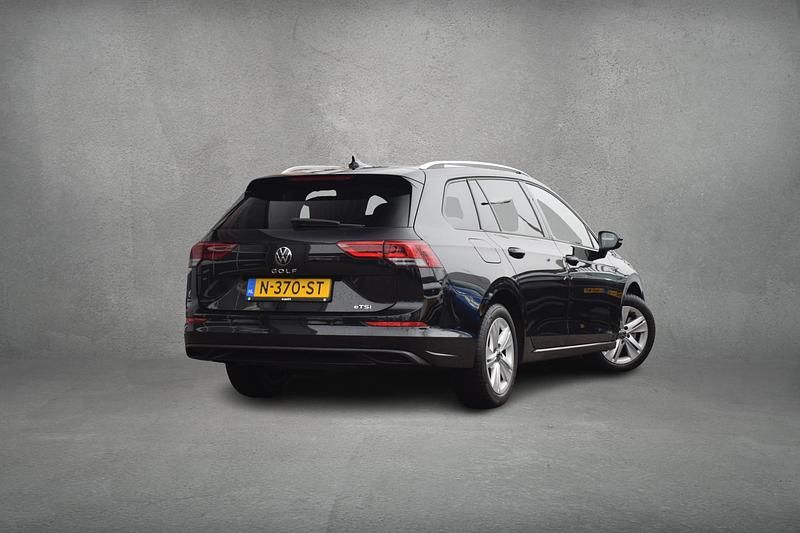 Occasion VW Golf VIII Business 112 PK (82 kW) 2022 Zwart Stationwagen