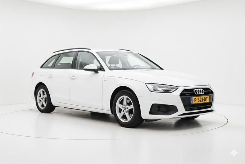 Occasion Audi A4 Proline 2022 Wit (metallic) Stationwagen