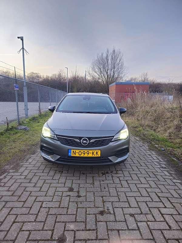 Occasion Opel Astra Edition 110 PK (80 kW) 2021 Grijs Hatchback
