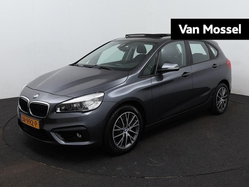 Grijs Gebruikt 2015 BMW 220 Stationwagen | € 13.444 (Eerlijke prijs) - Afbeelding 1/3