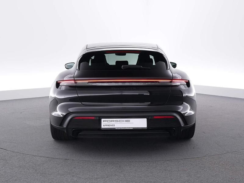 Occasion Porsche Taycan Sport Turismo 380 kW (518 PK) 2022 Zwart Stationwagen