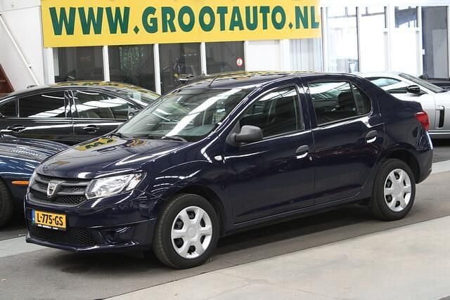 Blauw Gebruikt 2015 Dacia Logan Sedan | € 4.944 - Afbeelding 1/4