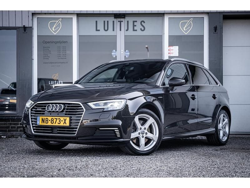 Bruin Gebruikt 2016 Audi A3 Hatchback | € 12.900 (Eerlijke prijs) - Afbeelding 1/4