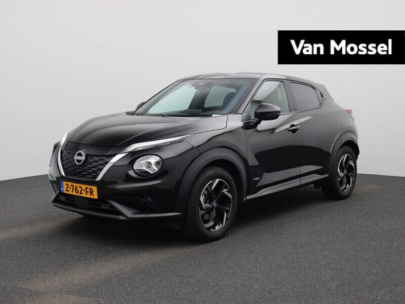 Zwart Gebruikt 2024 Nissan Juke N-Connecta SUV | € 25.940 (Eerlijke prijs) - Afbeelding 1/4