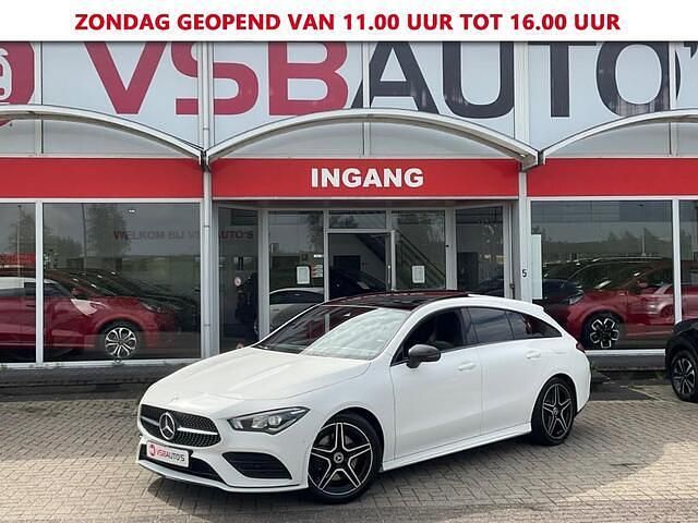 Wit Gebruikt 2020 Mercedes CLA200 AMG Stationwagen | € 23.950 (Super prijs) - Afbeelding 1/4