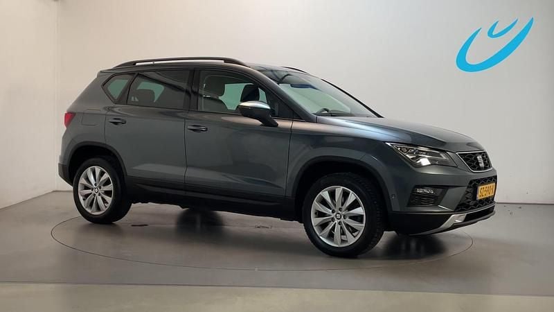 Grijs Gebruikt 2018 Seat Ateca Business SUV | € 14.400 (Eerlijke prijs) - Afbeelding 1/3