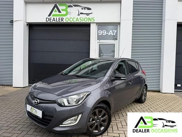 Grijs Gebruikt 2015 Hyundai i20 Edition Hatchback | € 7.450 (Super prijs) - Afbeelding 1/4