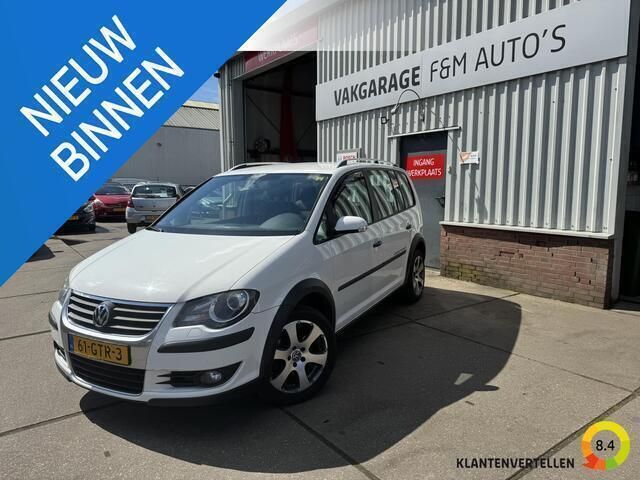 Wit Gebruikt 2008 VW Touran MPV | € 6.950 (Iets duurder) - Afbeelding 1/4