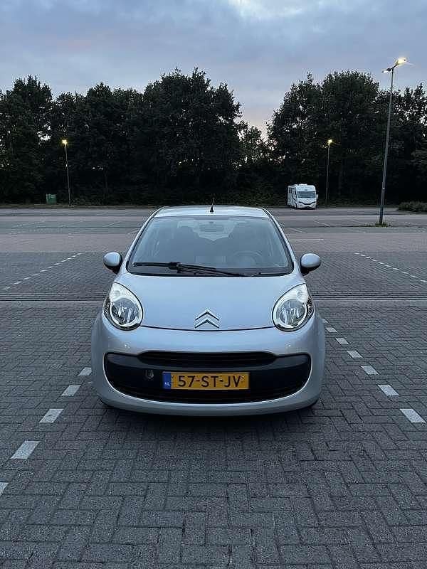 Grijs Gebruikt 2006 Citroën C1 Hatchback | € 3.250 (Eerlijke prijs) - Afbeelding 1/4