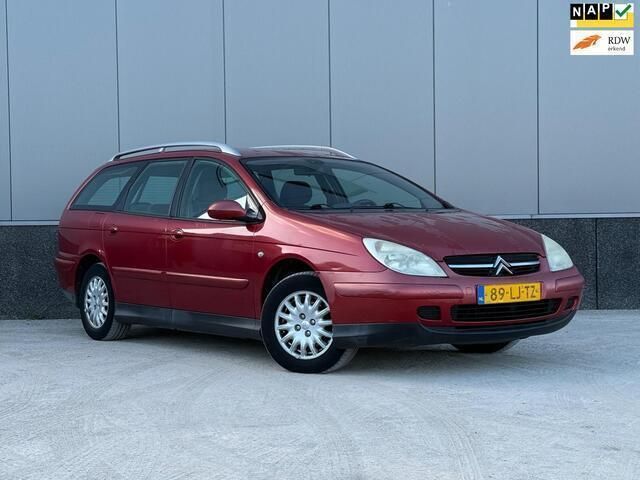 Rood Gebruikt 2003 Citroën C5 Prestige Stationwagen | € 795 (Eerlijke prijs) - Afbeelding 1/4