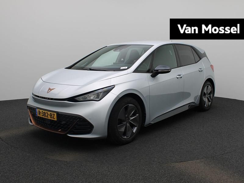 Grijs Occasion 2022 Cupra Born Hatchback | € 22.900 (Eerlijke prijs) - Afbeelding 1/4