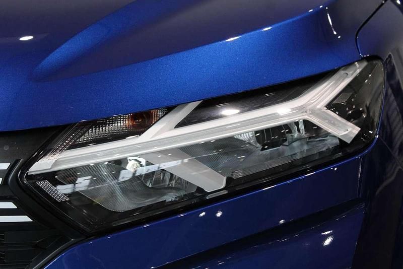 Occasion Dacia Sandero Journey 101 PK (74 kW) 2024 Blauw Hatchback