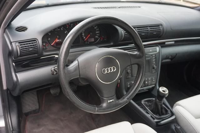 Occasion Audi RS4 S-Line 381 PK (280 kW) 2001 Grijs Stationwagen