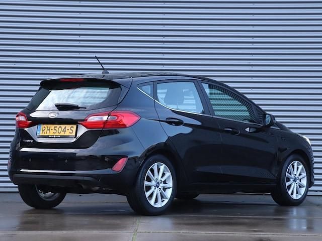 Occasion Ford Fiesta Titanium 101 PK (74 kW) 2017 Zwart Hatchback