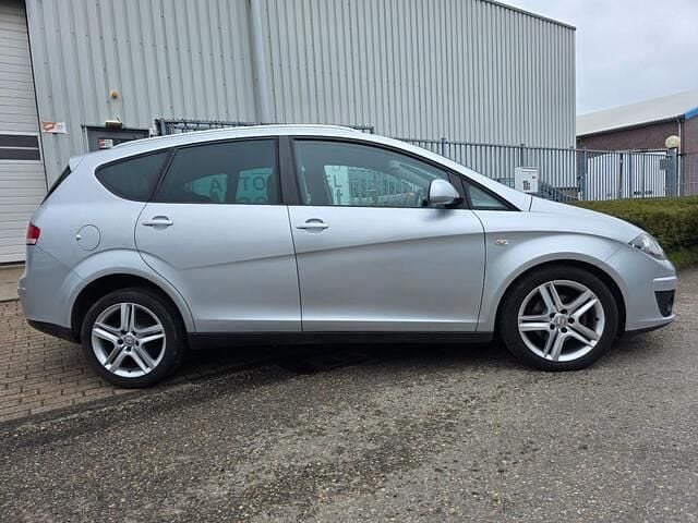 Occasion Seat Altea XL Copa 105 PK (77 kW) 2011 Grijs MPV