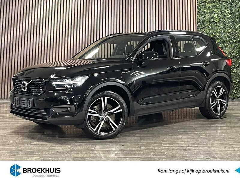 Zwart Gebruikt 2021 Volvo XC40 R-Design SUV | € 33.900 (Eerlijke prijs) - Afbeelding 1/4