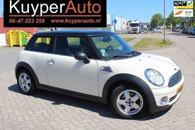 Wit Gebruikt 2010 Mini ONE Hatchback | € 5.350 (Eerlijke prijs) - Afbeelding 1/4