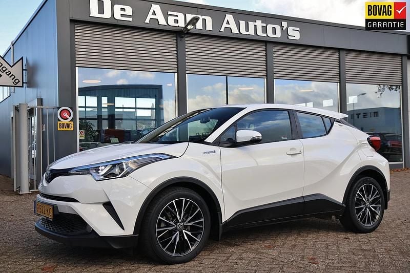 Wit Occasion 2018 Toyota C-HR SUV | € 17.900 (Goede deal) - Afbeelding 1/4