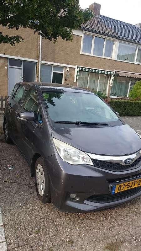 Gebruikt 2012 Subaru Trezia Comfort Hatchback | € 3.000 - Afbeelding 1/4