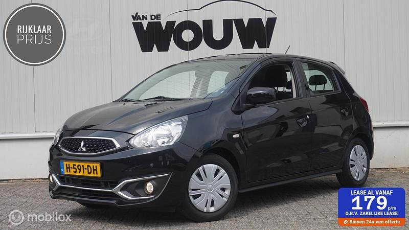 Zwart Gebruikt 2020 Mitsubishi Space Star Hatchback | € 10.895 (Iets duurder) - Afbeelding 1/3