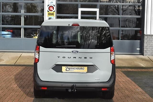 Occasion Ford Tourneo Courier Limited 125 PK (91 kW) 2024 Grijs MPV