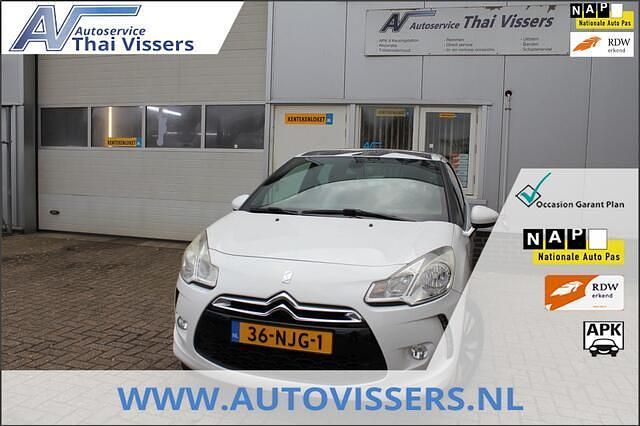 Wit (metallic) Occasion 2010 Citroën DS3 So Chic Hatchback | € 3.995 (Eerlijke prijs) - Afbeelding 1/4