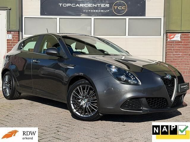 Occasion Alfa Romeo Giulietta Business 170 PK (125 kW) 2013 Grijs Hatchback