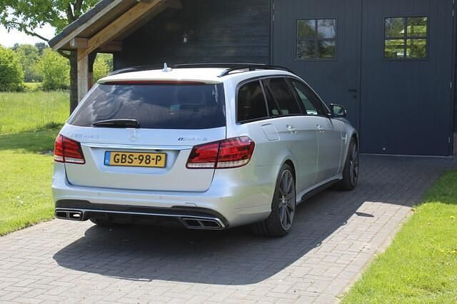 Occasion Mercedes E63S AMG AMG 586 PK (431 kW) 2014 Grijs Stationwagen