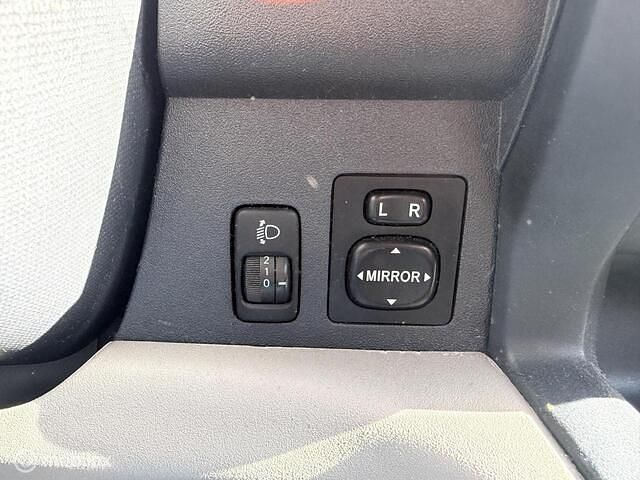 Occasion Daihatsu Sirion 87 PK (63 kW) 2005 Beige Hatchback